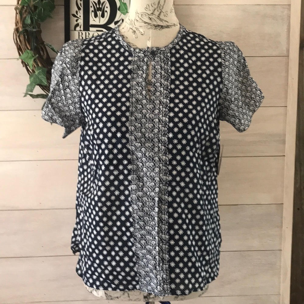 *🆕 Lucky Brand Navy Top S